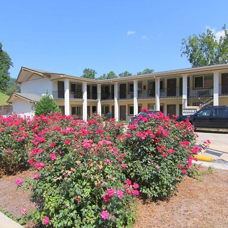 Blue Ridge Inn Силва Екстериор снимка